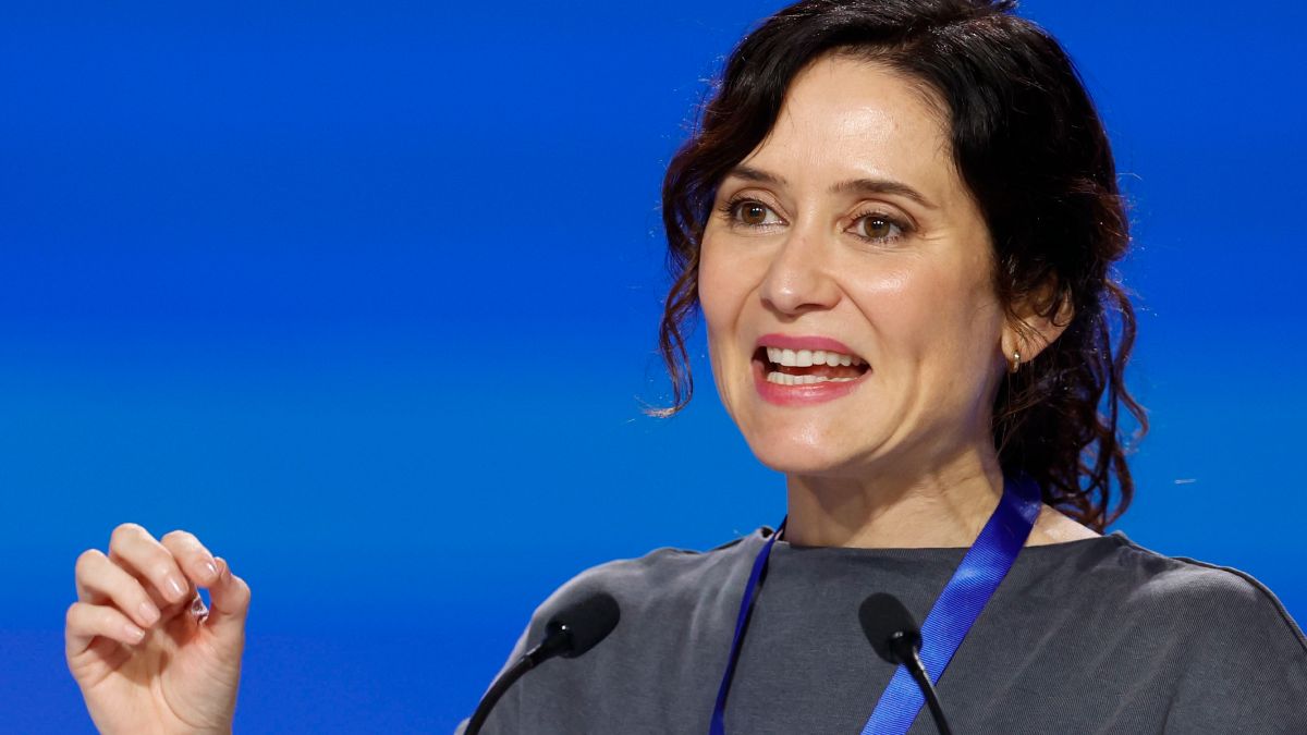 La Ley de Universidades de Ayuso quiere permitir títulos conjuntos “entre dos o más universidades” Isabel Díaz Ayuso, presidenta de la Comunidad de Madrid