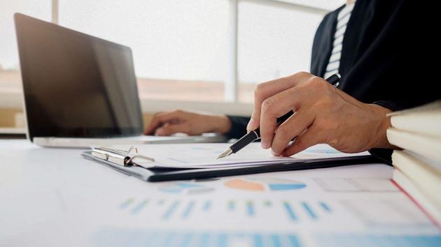 Hasta 145.000 euros de salario para un asesor fiscal, uno de los trabajos mejor pagados en Europa