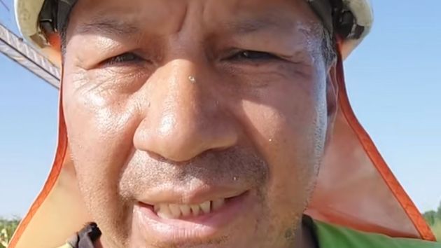 Carlos, obrero ecuatoriano