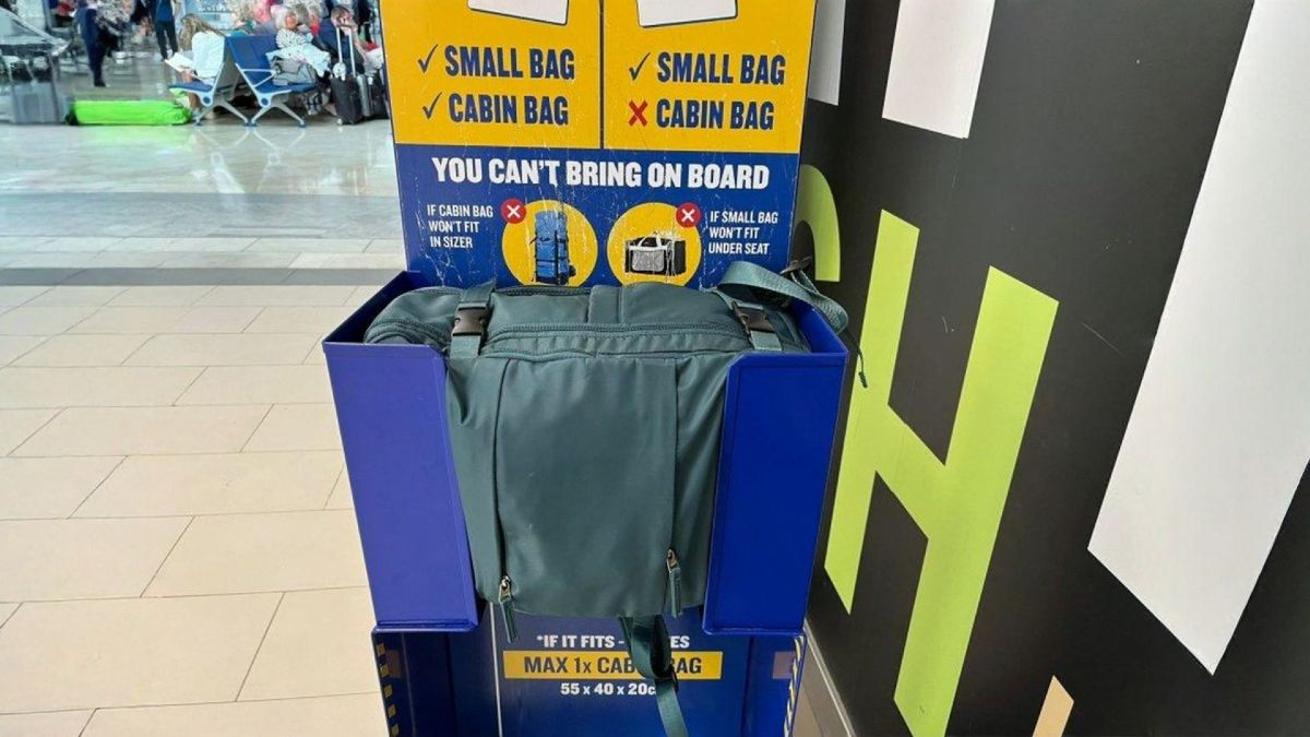 Medidor de equipaje de Ryanair Maleta Ryanair