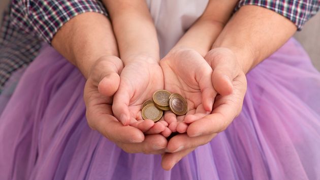 La ayuda de hasta 3.000 euros para embarazadas y familias que podrás cobrar con estos dos requisitos