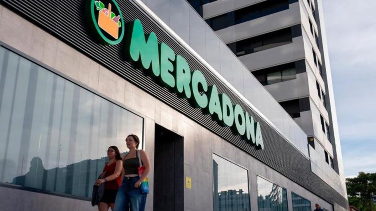 ¿Cómo empezó Mercadona y cuál fue su primer supermercado? Fachada de un supermercado de Mercadona