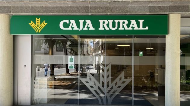 Una Caja Rural tendrá que devolver lo cobrado de más a un hipotecado por imponerle una cláusula suelo y una renuncia a reclamar sin informarle de las consecuencias