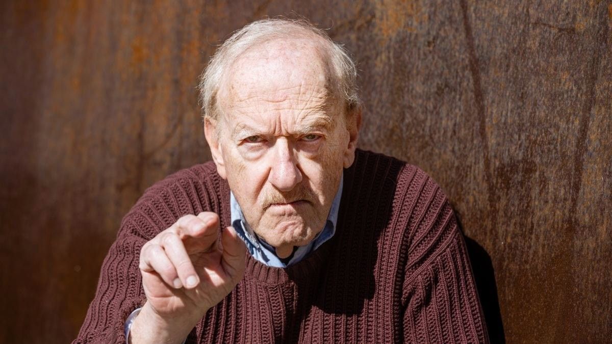 Jubilados estallan contra la Seguridad Social: “Dicen que cuesta mucho dinero quitar los coeficientes… he cotizado más de 48 años, me quitan un 13% de mi pensión” Un jubilado cabreado