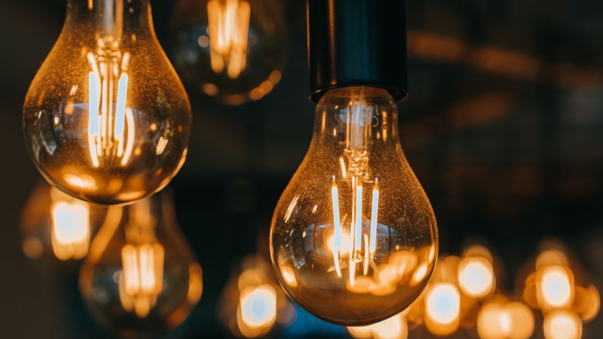 El precio de la luz hoy viernes 1 de agosto de 2025: las horas más baratas y caras dentro del PVPC precio de la luz