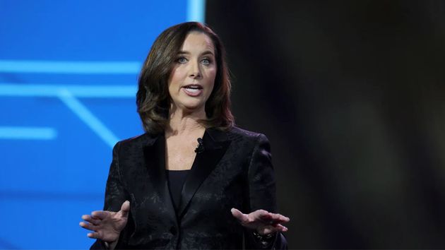 La vicepresidenta ejecutiva de Walmart, Dona Morris