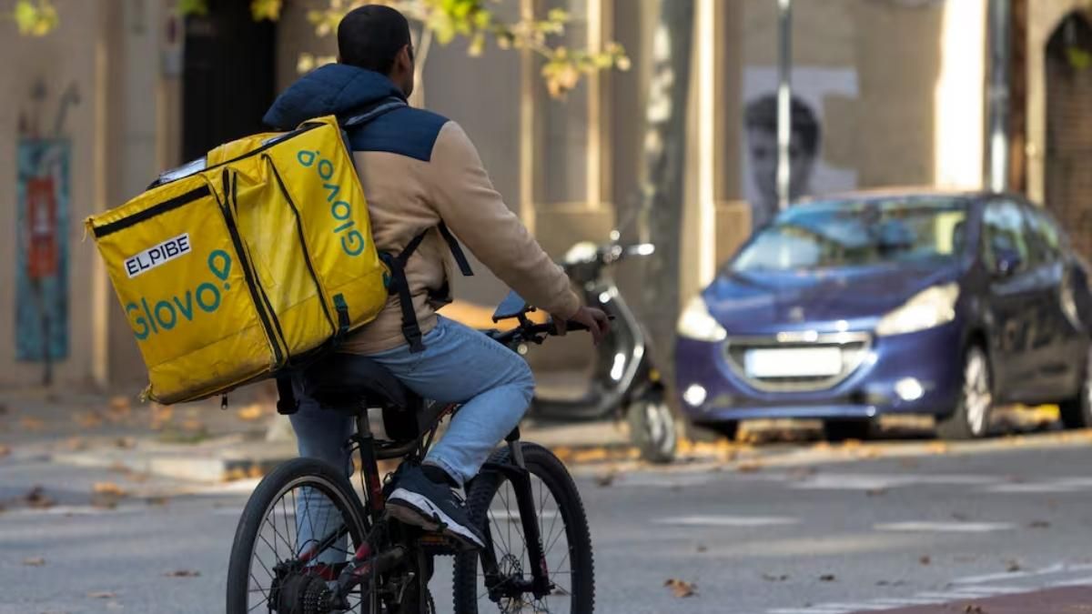 Un repartidor de Glovo