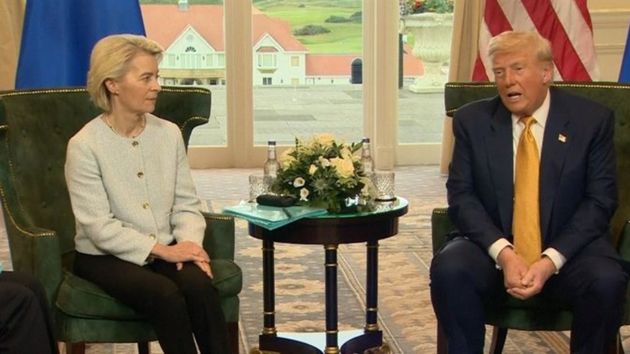 Donald Trump y Úrsula von der Leyen
