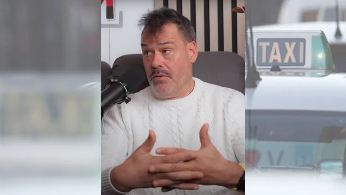 Manel Barea en el vídeo con taxis de fondo