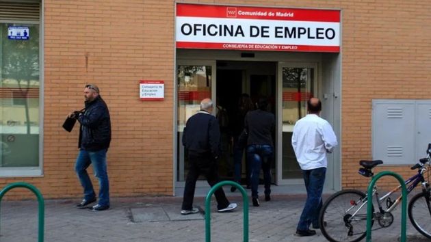 Ofertas de empleo del 12 de agosto de 2025 en España: últimas vacantes publicadas para sector público y privado