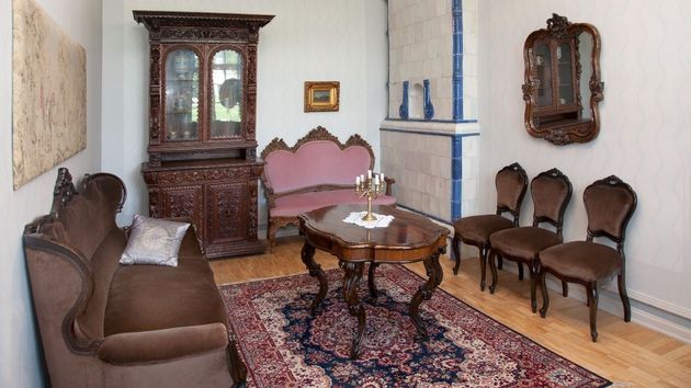 Hereda en Madrid y en el impuesto de Sucesiones le cobran 228.743 euros por los muebles sin existir vivienda alguna: la justicia ordena rehacer la liquidación por el ajuar doméstico