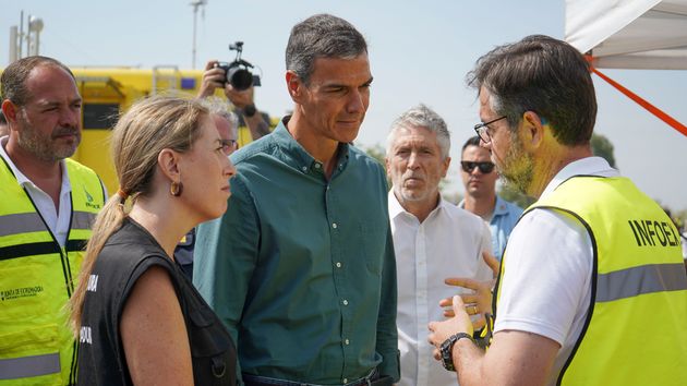 El Gobierno reconocerá como zona catastrófica las áreas afectadas por los incendios y habrá ayudas para su reconstrucción