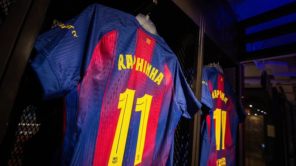 Camiseta del FC Barcelona en la tienda oficial del club