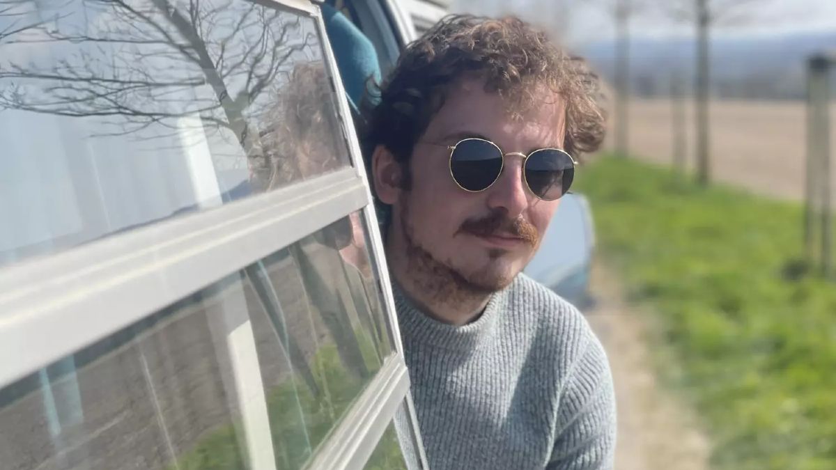 Corentin Perrot en su coche