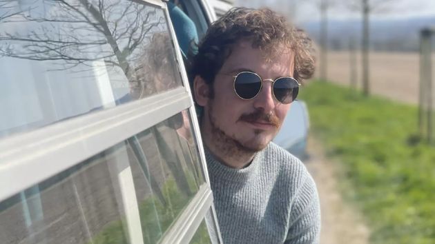 Corentin Perrot, 24 años, meteorólogo: “Me pagan 2.200 euros al mes por decirte cómo salir de casa”