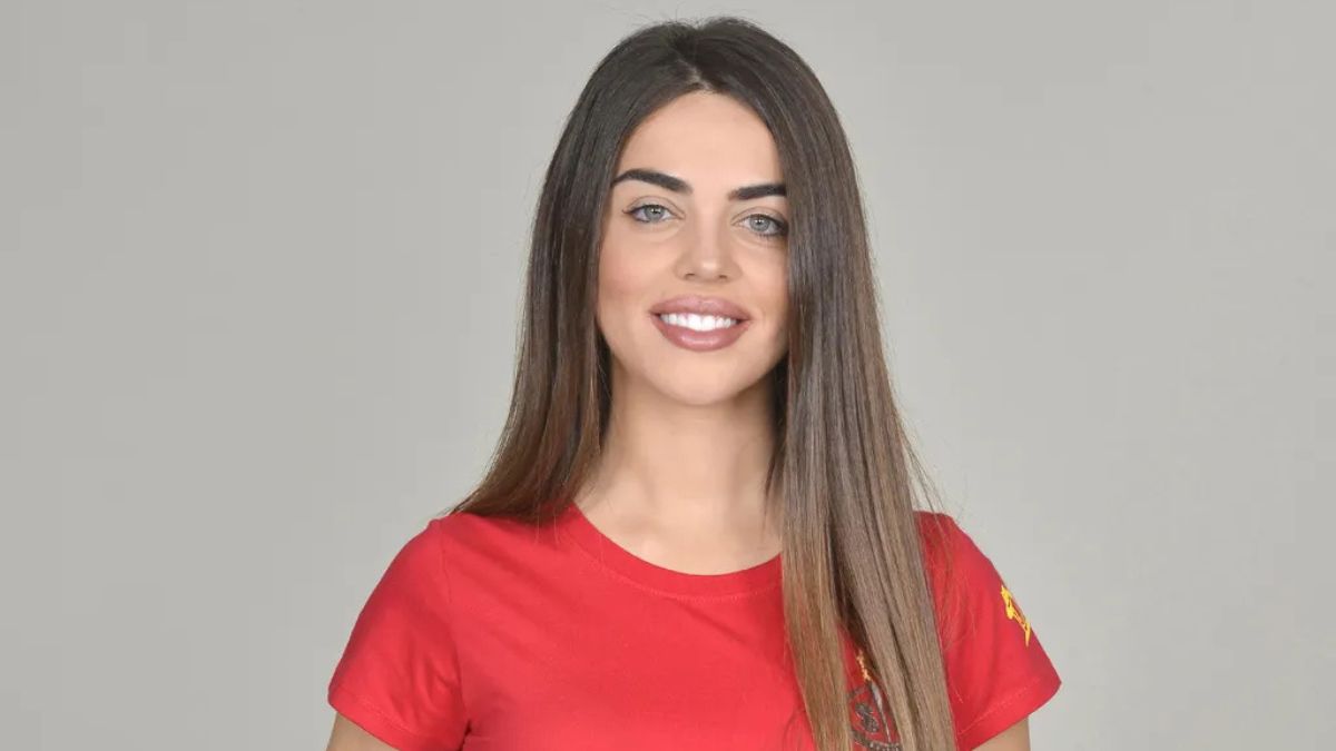 posado violeta supervivientes 2019