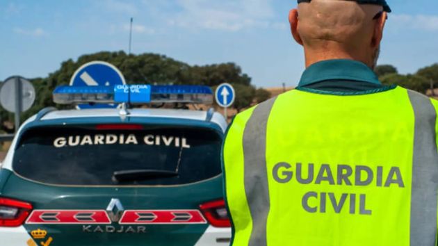 El importante aviso de la Guardia Civil: nada de móviles en los exámenes