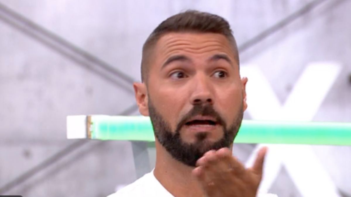 Joao joven pluriempleado