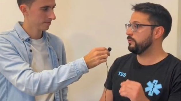 Sergio, sanitario, con un sueldo de 2.000 euros netos: “el mes que más se trabaja son 7 días”