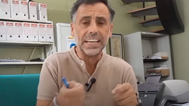 Alfonso Muñoz, funcionario de la Seguridad Social avisa sobre si la pensión de jubilación incluye el IRPF: “El simulador da siempre el importe bruto”