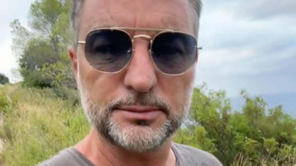 Xavi Abat, abogado, en su vídeo de TikTok