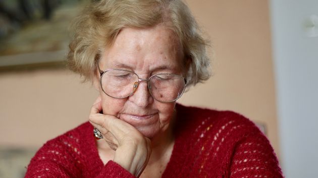 María José (64 años) jubilada, trabaja a tiempo parcial para completar su pensión: “no quiero cobrar un sueldo superior a 1.000 euros al mes”