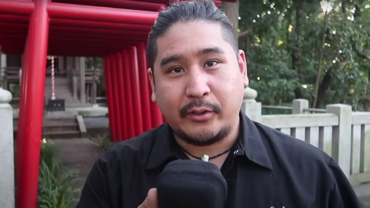 El protagonista del vídeo en un momento de la grabación