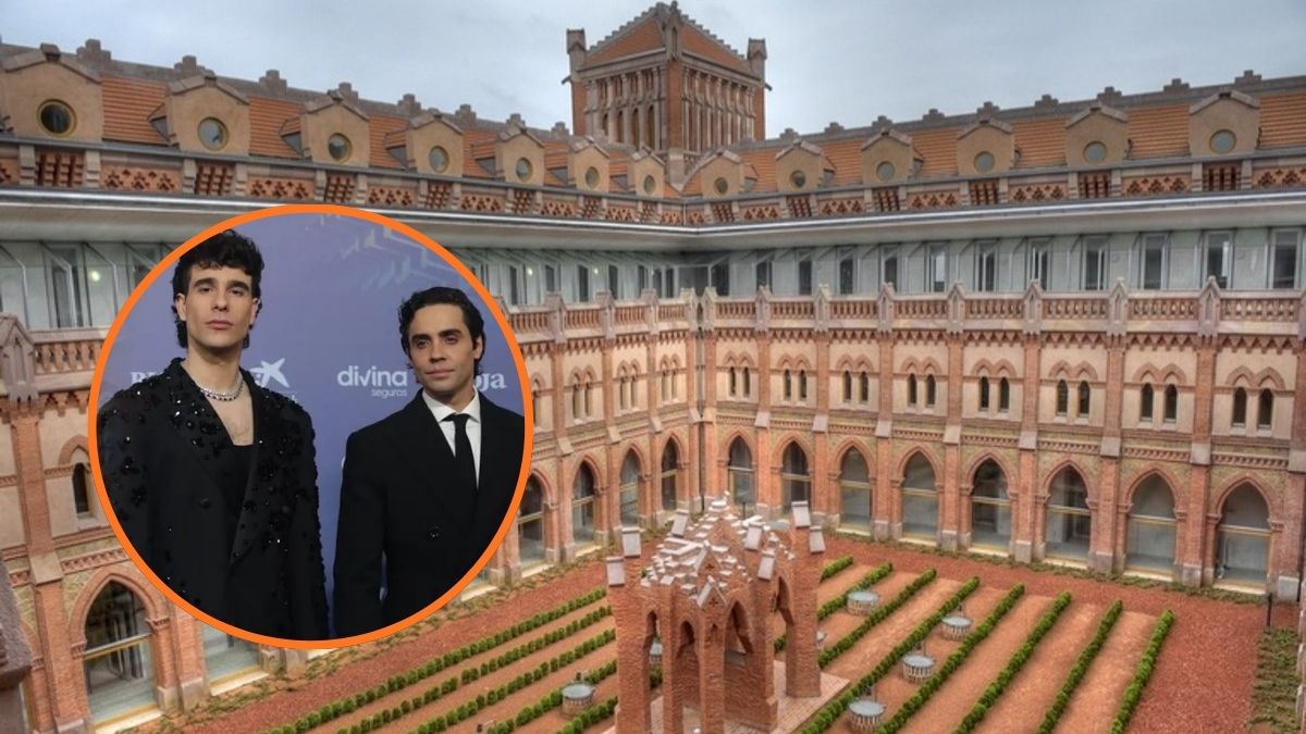 Una foto de Los Javis sobre la Universidad de Comillas