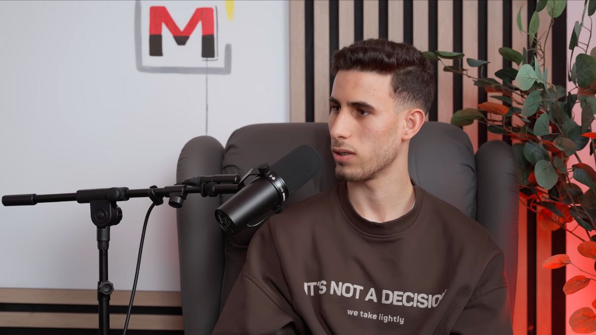 Najih Aghmir Osram, durante su entrevista