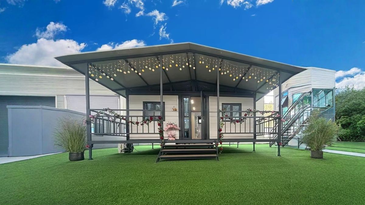 Fachada de la casa prefabricada a la venta en Amazon 