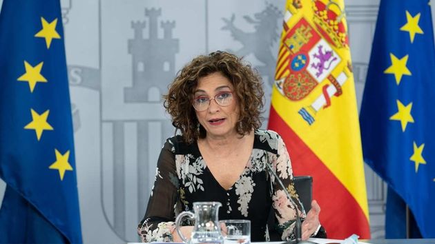 Hacienda avisa a todos los autónomos sobre una importante novedad que llega en octubre