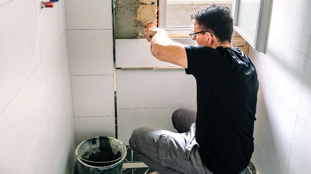 La ley de propiedad horizontal lo confirma: la comunidad de vecinos puede obligarte a hacer reparaciones en tu vivienda en estos casos