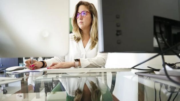 El salario medio sube hasta los 24.000 euros brutos anuales en España en el tercer trimestre de 2025