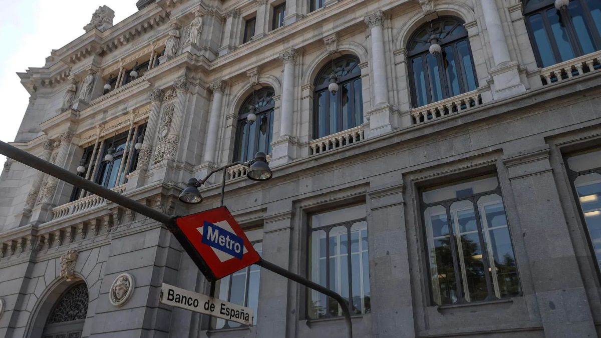 Fachada del Banco de España