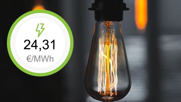 Precio de la luz domingo, 5 de octubre de 2025 por horas: cuándo es más barata y más cara en el día en el mercado mayorista	