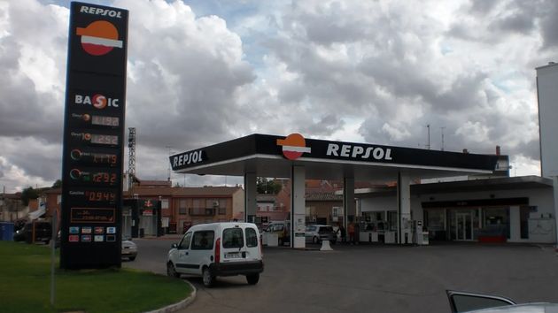 El precio de la gasolina repunta esta semana y el diésel cuesta menos de 1 euro en estas gasolineras