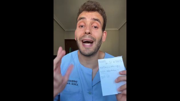 Jorge Ángel, enfermero, habla claro sobre su sueldo: “De base son 3.400 euros y luego a eso hay que sumarle la productividad que este año han sido 1.700 euros, con lo cual son 32.700 euros limpios al año”