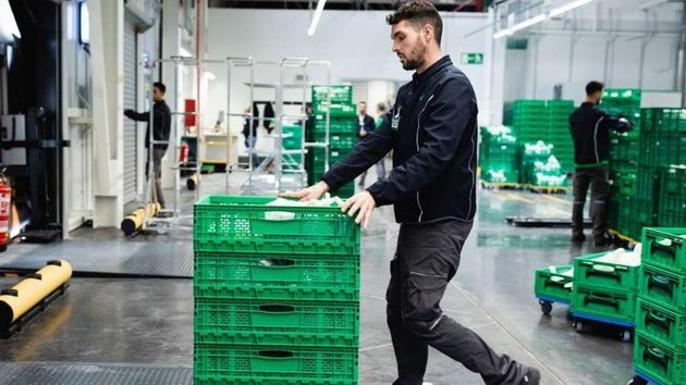 Mercadona ofrece empleo fijo en almacenes con sueldo hasta 43.785 euros y plus de nocturnidad