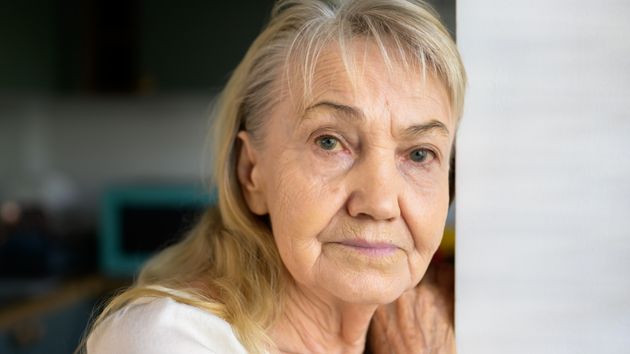 Una mujer de 65 años que necesita trabajar: “no puedo pagar la hipoteca y cada vez que rechazan mi currículum es una patada en el estómago”