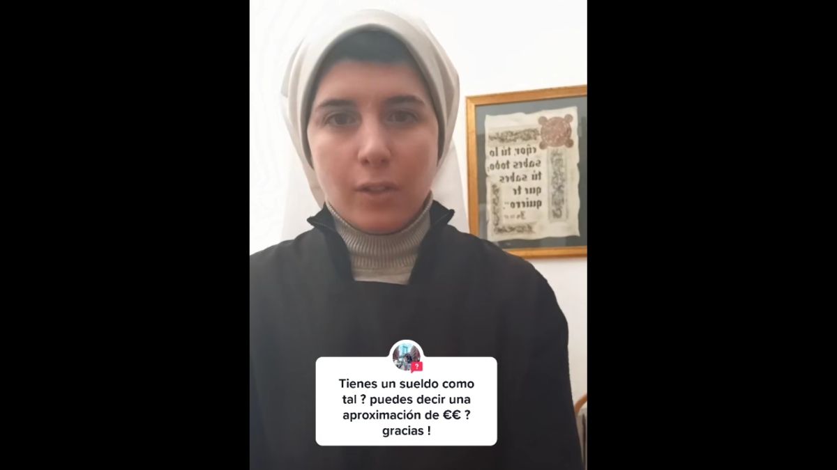 Sor Marta durante la grabación del vídeo