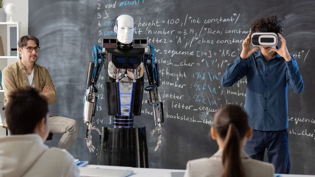 El Gobierno prepara una Inteligencia Artificial 'soberana' para usar en las aulas