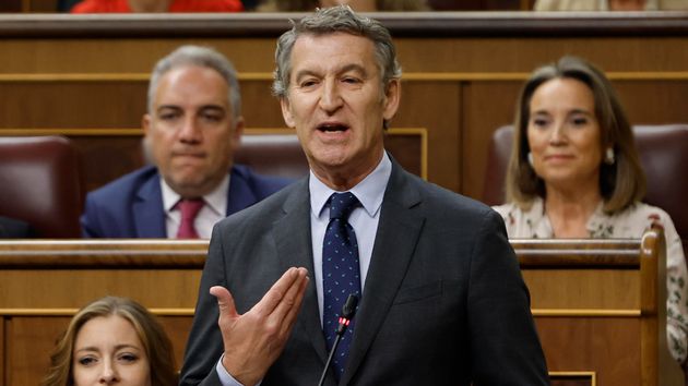 Feijóo propone un nuevo plan fiscal para autónomos: su dinero “no puede ir a pagar chistorras ni prostitutas”