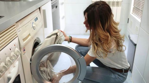 Precio de la luz martes, 21 de octubre de 2025 por horas: cuándo es más barata y más cara en el día en el mercado mayorista	