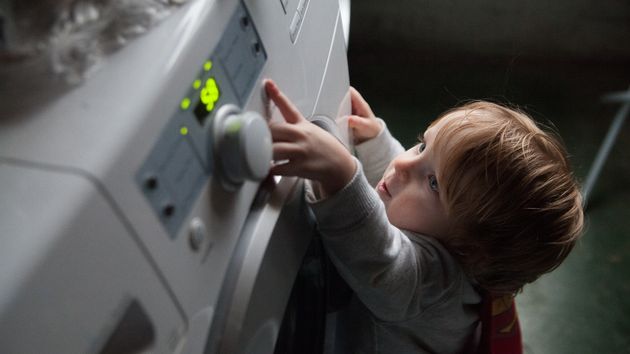 Precio de la luz miércoles, 22 de octubre de 2025 por horas: cuándo es más barata y más cara en el día en el mercado mayorista	