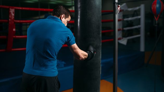 Un empleado es despedido por dar clases de boxeo estando de baja por una lesión de hombro: reclamó pero es procedente