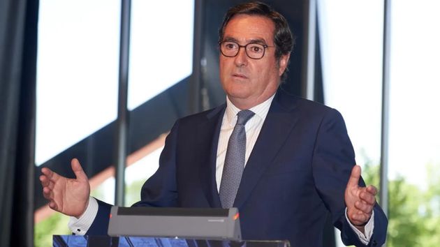 Garamendi advierte que “el diálogo social va camino de la UVI” y acusa a Trabajo de romper la reforma laboral