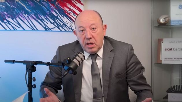 Gonzalo Bernardos, economista: “Si miramos las cuentas individuales de las personas, el 80% sale ganando pagando impuestos porque reciben más prestaciones de las que paga. Le deben mucho dinero a la administración, no al revés”