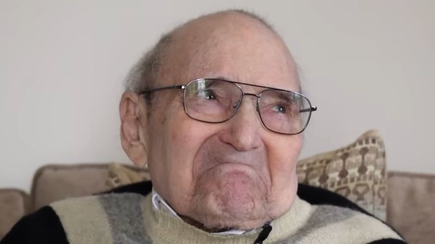 Varios jubilados mayores de 100 años confiesan sus mayores errores: “He perdido a toda mi familia; la vida es un accidente de no tener accidentes”