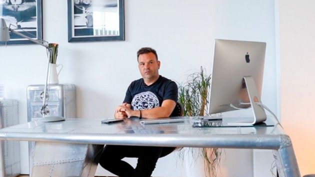 José Elías, multimillonario, sobre la educación de su hijo: “Le di 1.000 euros para que los perdiera, ¿y sabes qué? le pagué el mejor curso de su vida”