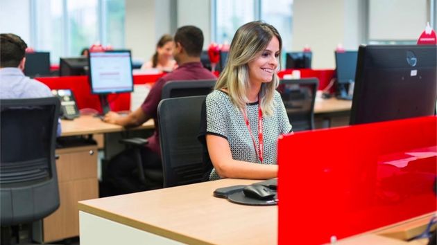 Mapfre busca trabajadores con sueldo de 1.750 euros: no piden experiencia y ofrecen teletrabajo